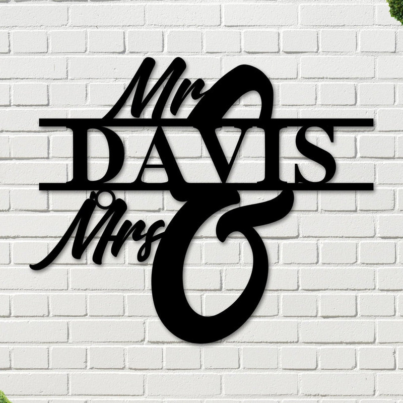Mr and Mrs sign, Wedding Decor, Wedding Gift, Newly Wed Sign, Metal Mr and Mrs, Wedding Name Metal Sign, Last name Sign, Personalized Sign